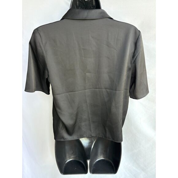 Divided NEW Satin Black Cropped Button Down Blouse Shirt Top Size XS/S Classic - Picture 5 of 9